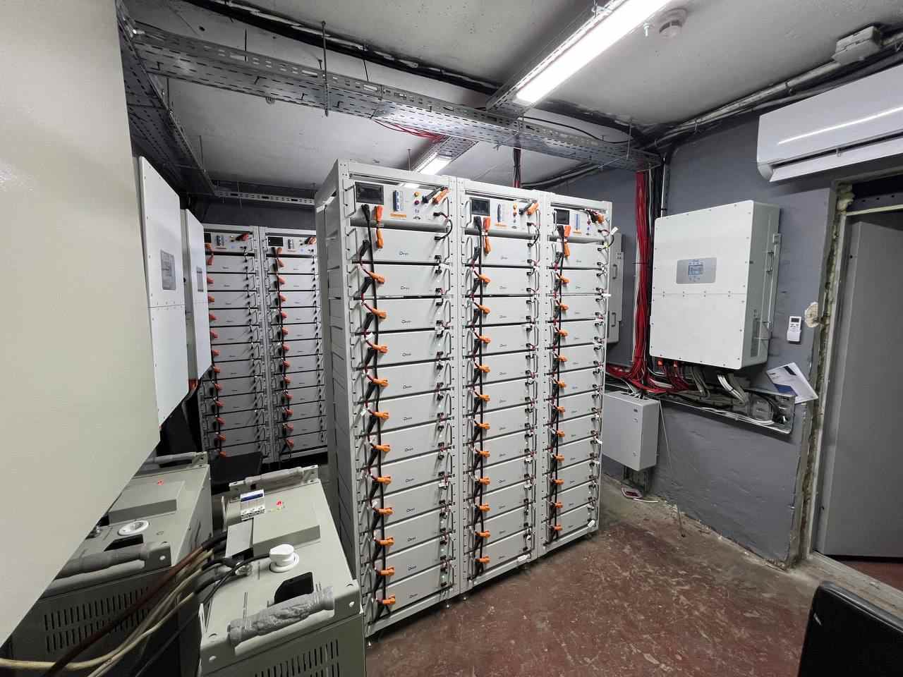 Акумулятор у сонячній станції